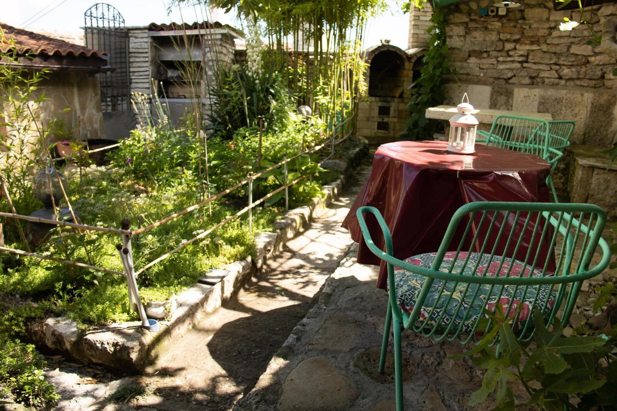 Старата Баkалия The Old Grocery, Guest Rooms بالشيك المظهر الخارجي الصورة